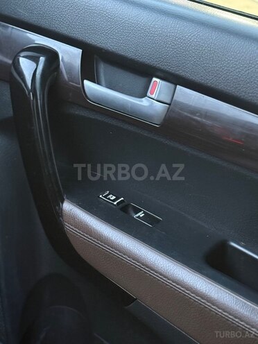 Kia Sorento 2011, 290,000 km - 2.2 l - Bakı