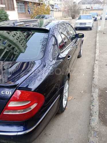 Mercedes E 220 2004, 498,000 km - 2.2 л - Gəncə