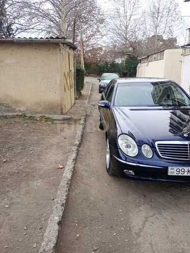Mercedes E 220 2004, 498,000 km - 2.2 л - Gəncə