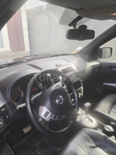 Nissan X-Trail 2012, 240,000 km - 2.5 l - Bakı
