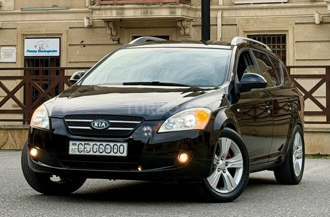 Kia  2008, 228,000 km - 1.6 l - Bakı