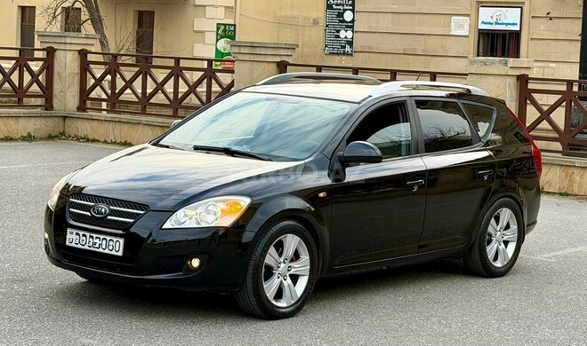 Kia  2008, 228,000 km - 1.6 l - Bakı