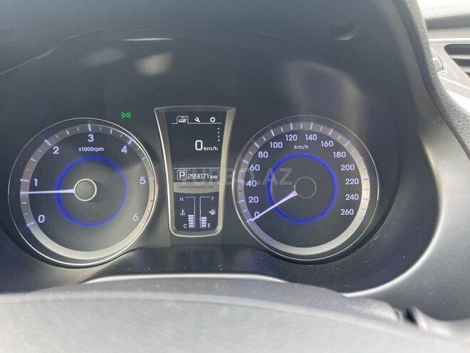 Hyundai Grandeur 2014, 299,000 km - 2.2 л - Bakı