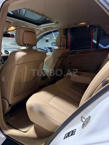 Mercedes ML 350 4MATIC-22