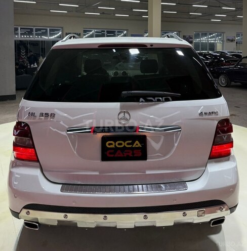 Mercedes ML 350 4MATIC-15