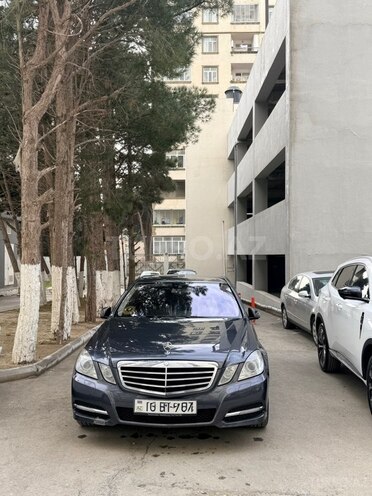 Mercedes E 220 2011, 390,000 km - 2.1 l - Bakı