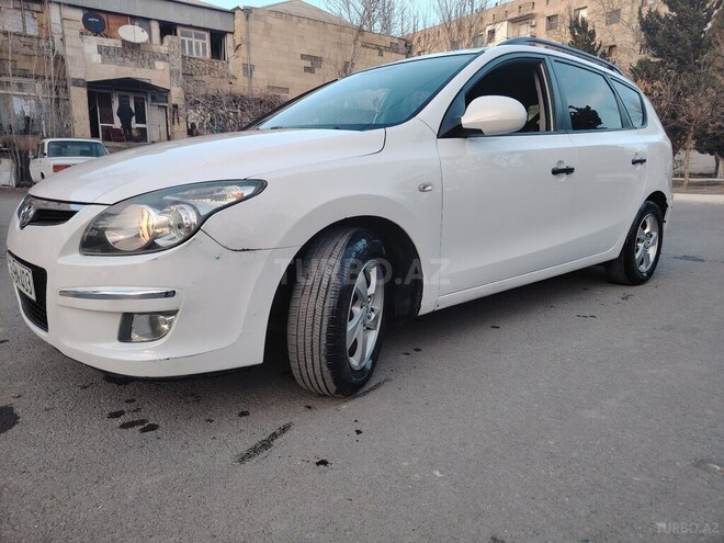 Hyundai i30 2009, 370,000 km - 1.6 л - Gəncə