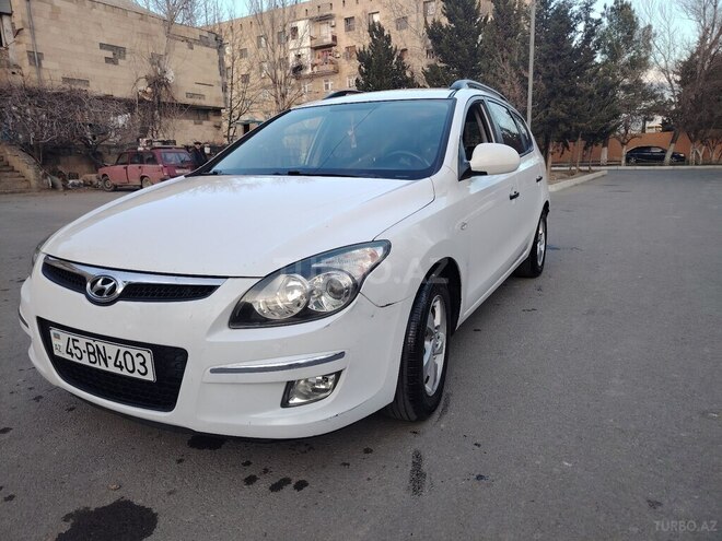 Hyundai i30 2009, 370,000 km - 1.6 л - Gəncə