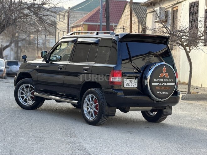 Mitsubishi Pajero io 2002, 290,000 km - 2.0 l - Bakı