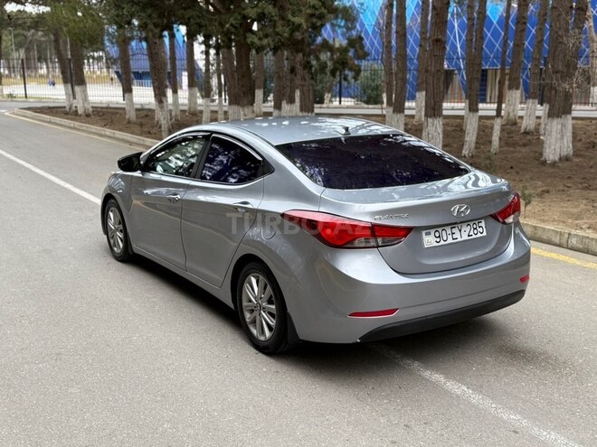 Hyundai Elantra 2015, 242,000 km - 1.8 л - Bakı