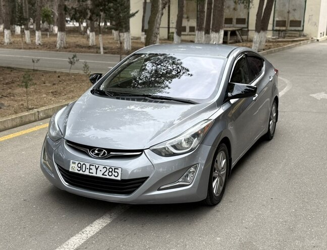 Hyundai Elantra 2015, 242,000 km - 1.8 л - Bakı