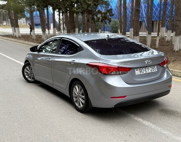 Hyundai Elantra 2015, 242,000 km - 1.8 л - Bakı