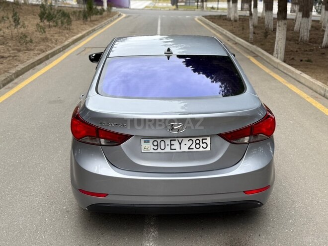 Hyundai Elantra 2015, 242,000 km - 1.8 л - Bakı