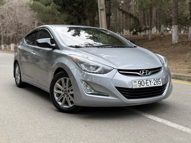Hyundai Elantra 2015, 242,000 km - 1.8 л - Bakı