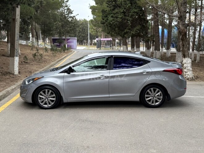 Hyundai Elantra 2015, 242,000 km - 1.8 л - Bakı