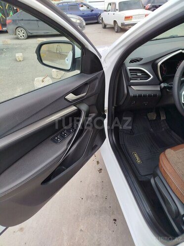 LADA (VAZ) Vesta-6