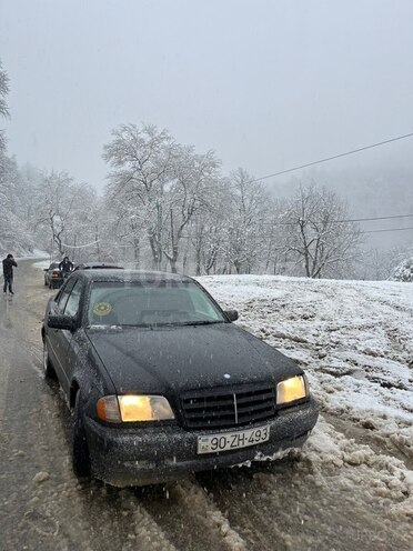 Mercedes C 180-3
