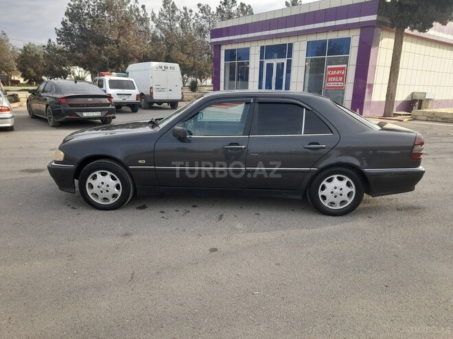 Mercedes C 220 1994, 494,600 km - 2.2 l - Şirvan