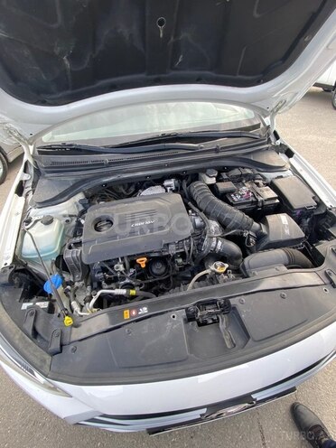 Hyundai Elantra 2015, 220,000 km - 1.6 l - Bakı