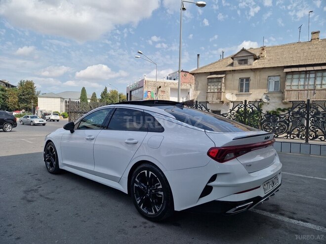 Kia K5-3