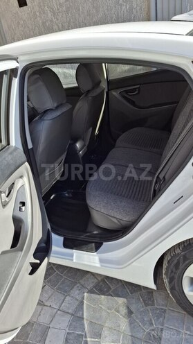 Hyundai Elantra 2015, 195,300 km - 1.8 л - Gəncə