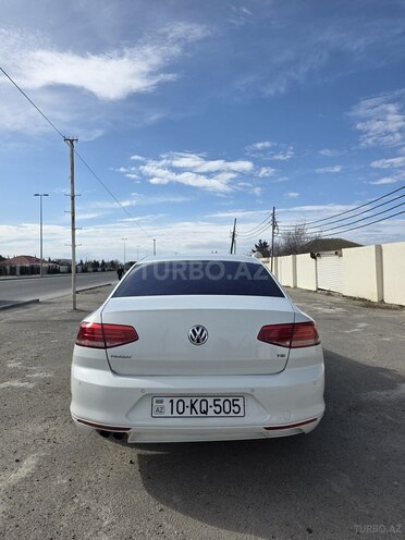 Volkswagen Passat 2016, 204,000 km - 1.8 l - Bakı