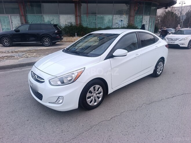 Hyundai Accent-8
