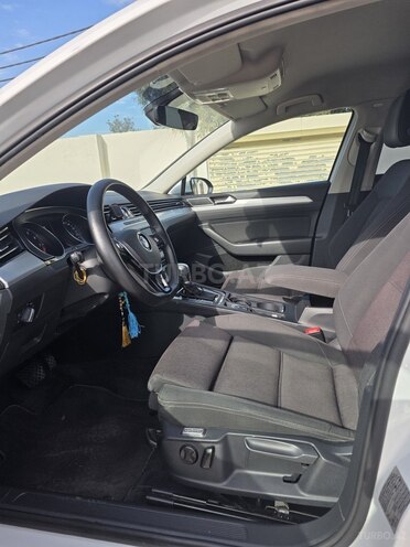 Volkswagen Passat 2016, 204,000 km - 1.8 l - Bakı
