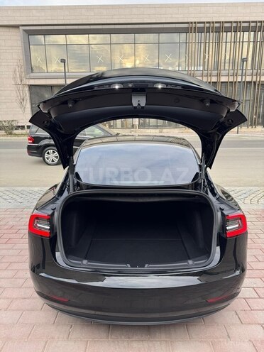 Tesla Model 3 2023, 28,000 km - 0.0 l - Bakı