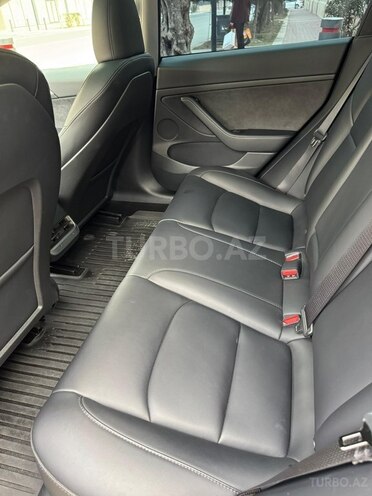 Tesla Model 3 2023, 28,000 km - 0.0 l - Bakı