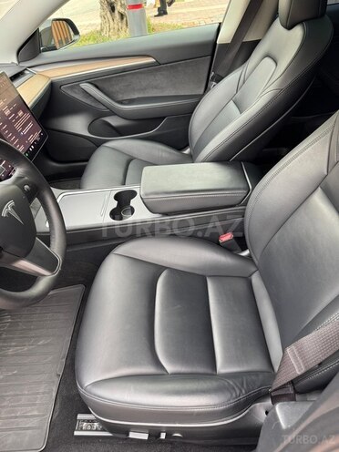 Tesla Model 3 2023, 28,000 km - 0.0 l - Bakı