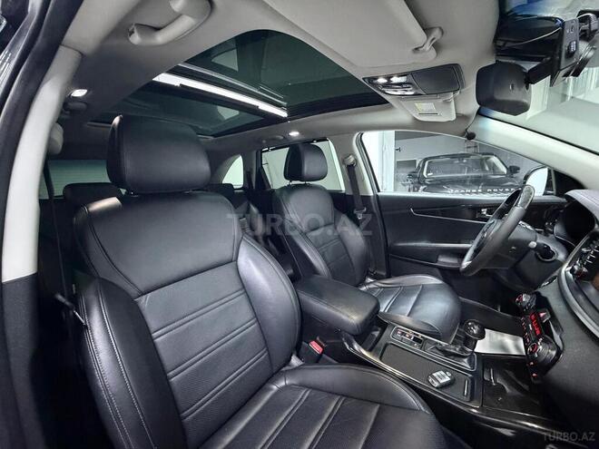 Kia Sorento-11