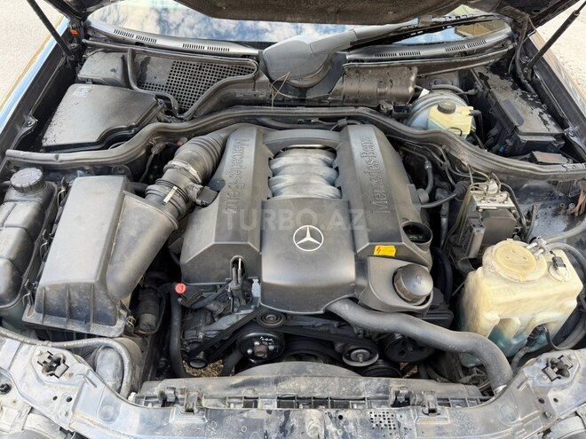 Mercedes E 240 1999, 108,000 km - 2.4 l - Sumqayıt