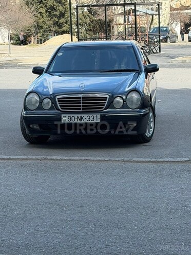 Mercedes E 240 1999, 108,000 km - 2.4 l - Sumqayıt