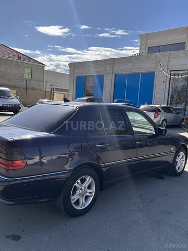 Mercedes C 200 2000, 450,000 km - 2.2 l - Bakı