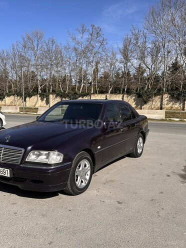 Mercedes C 200 2000, 450,000 km - 2.2 l - Bakı
