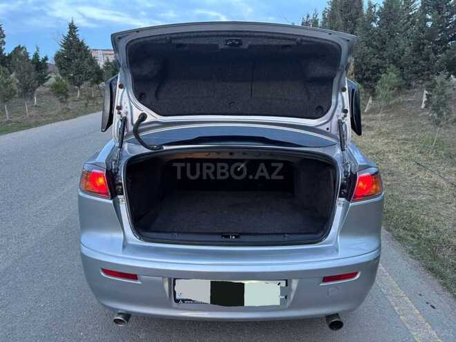Mitsubishi Lancer 2010, 258,000 km - 1.6 l - Bakı
