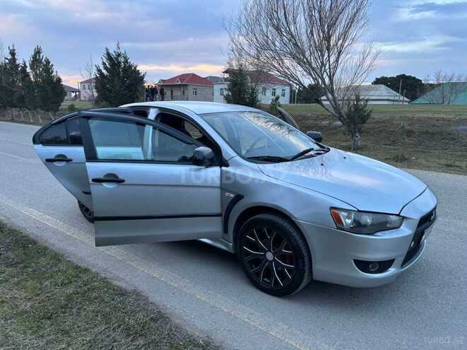 Mitsubishi Lancer 2010, 258,000 km - 1.6 l - Bakı