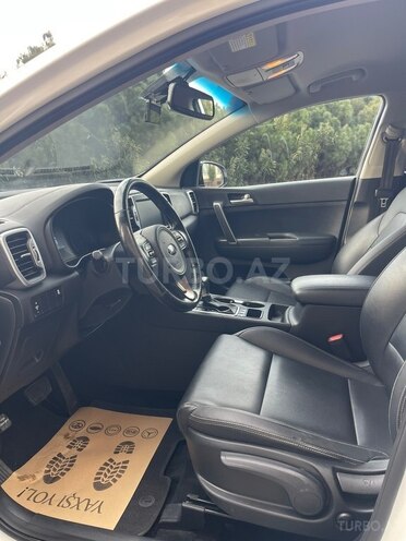 Kia Sportage 2018, 185,000 km - 2.0 л - Bakı