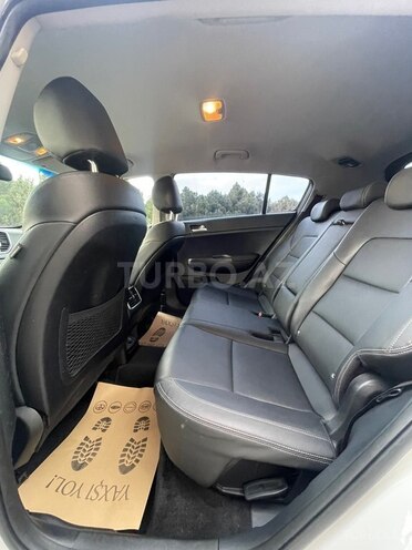 Kia Sportage 2018, 185,000 km - 2.0 л - Bakı