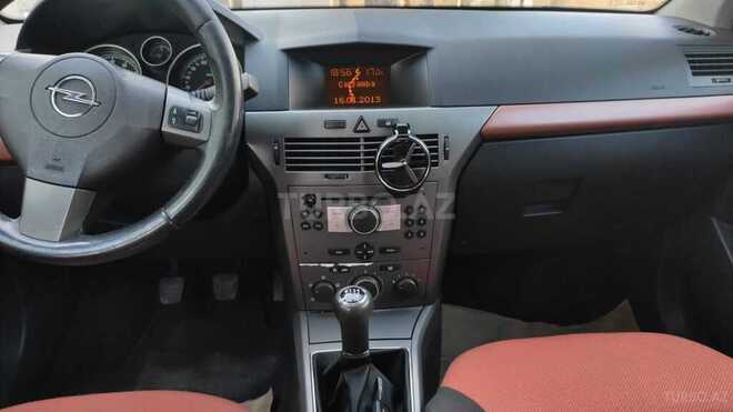 Opel Astra 2004, 195,000 km - 1.4 l - Bakı