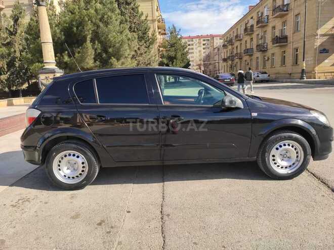 Opel Astra 2004, 195,000 km - 1.4 l - Bakı