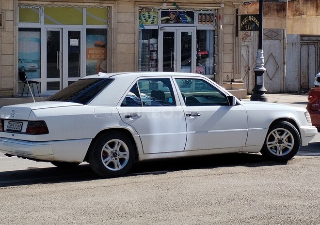 Mercedes 230 E 1990, 430,360 km - 2.3 l - Sabirabad