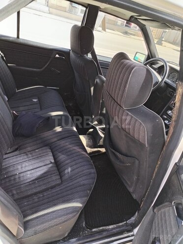 Mercedes 230 E 1990, 430,360 km - 2.3 l - Sabirabad