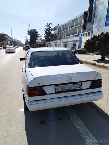Mercedes 230 E 1990, 430,360 km - 2.3 l - Sabirabad