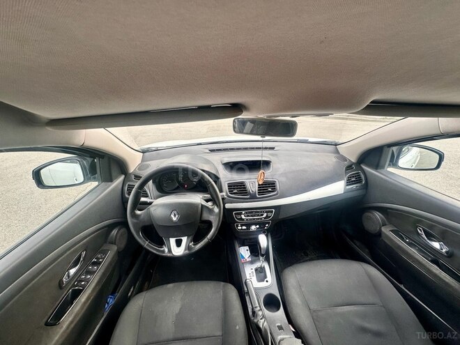 Renault Megane-2