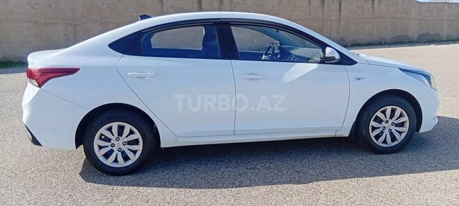 Hyundai Accent 2019, 109,787 km - 1.6 l - Bakı