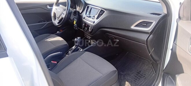 Hyundai Accent 2019, 109,787 km - 1.6 l - Bakı