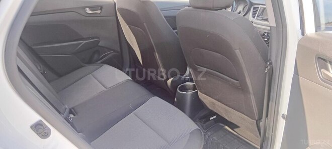 Hyundai Accent 2019, 109,787 km - 1.6 l - Bakı