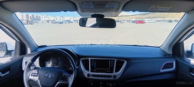Hyundai Accent 2019, 109,787 km - 1.6 l - Bakı